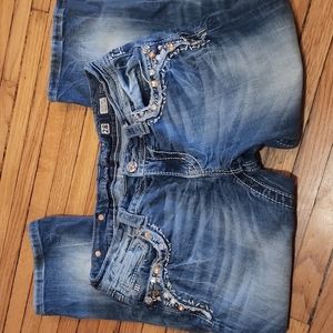 Miss Me cuffed capris